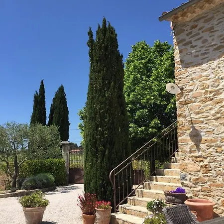 Bastide De Fontvieille Bed & Breakfast *